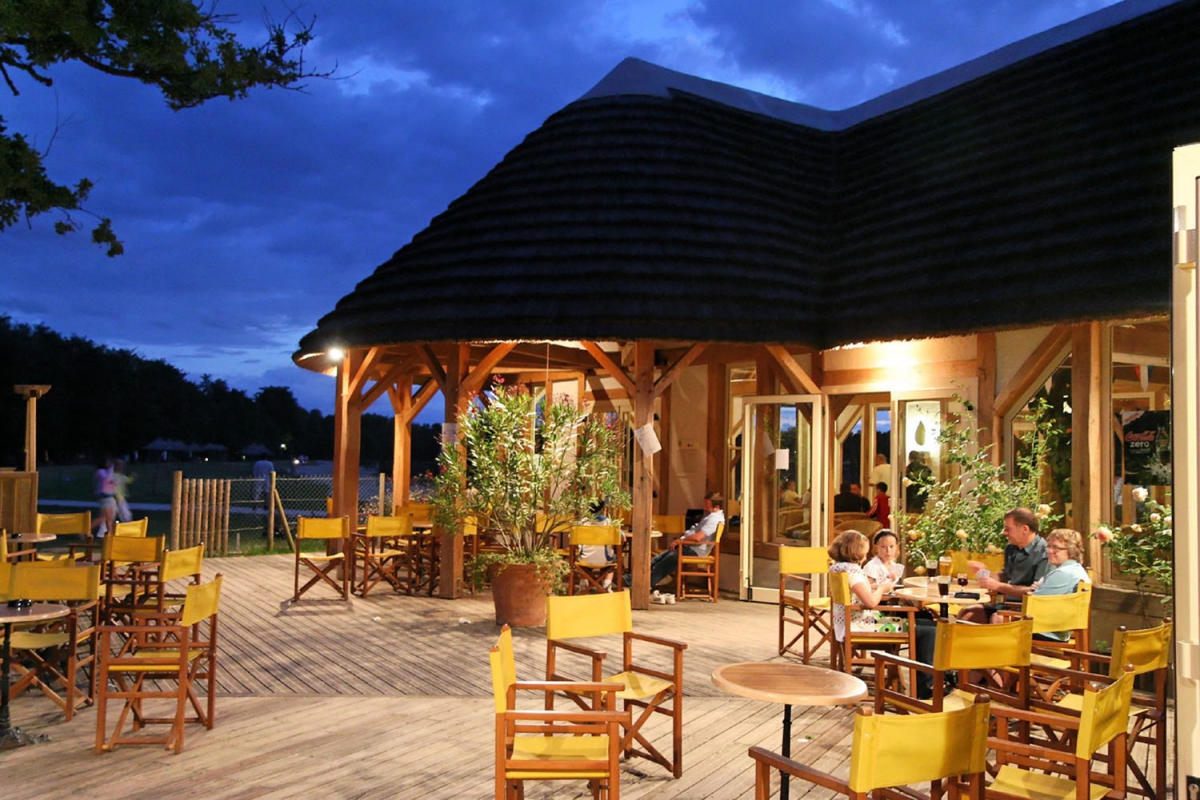 Alicourts Resort Großes Zentrum - Pierrefitte-sur-Sauldre visuel 5/10 Alicourts Resort Großes Zentrum - Pierrefitte-sur-Sauldre visuel 5/10