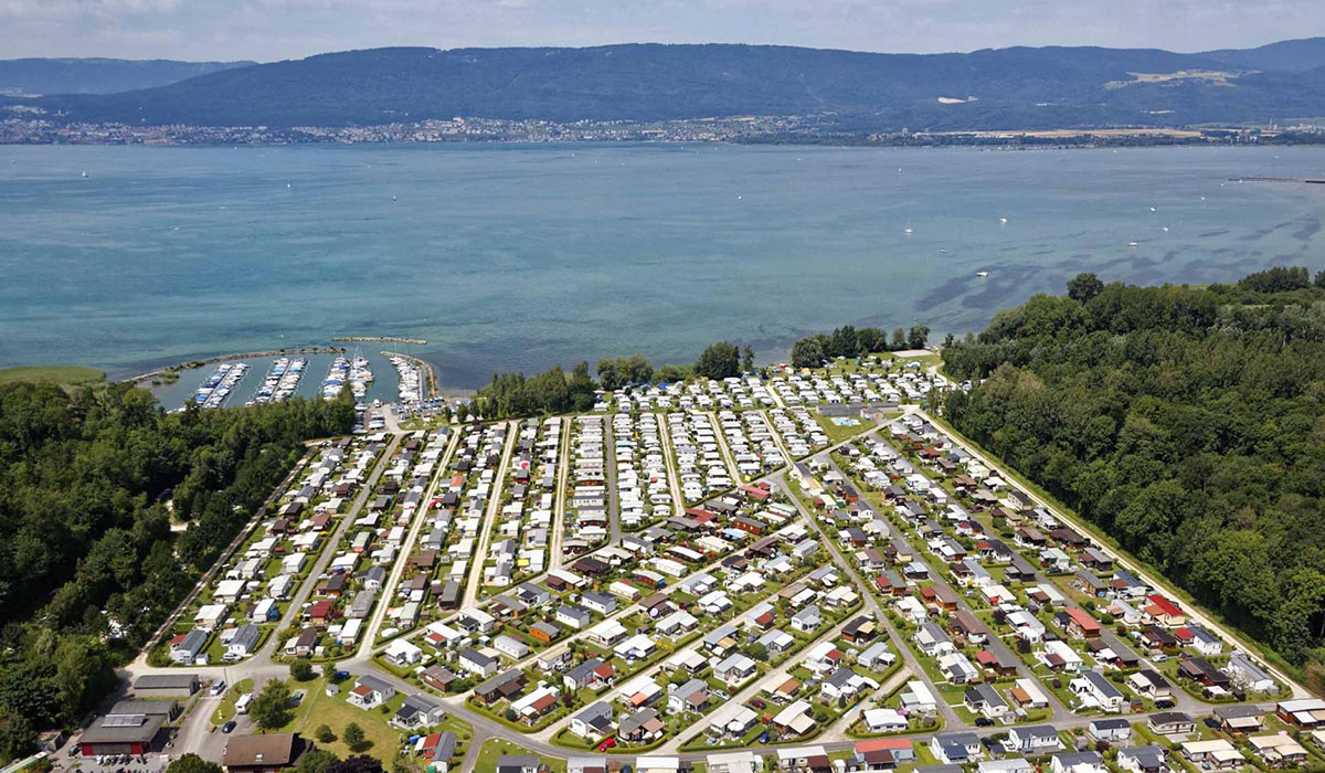 Camping Communal de Cudrefin Lemanisch - Cudrefin visuel 1/3 Camping Communal de Cudrefin Lemanisch - Cudrefin visuel 1/3