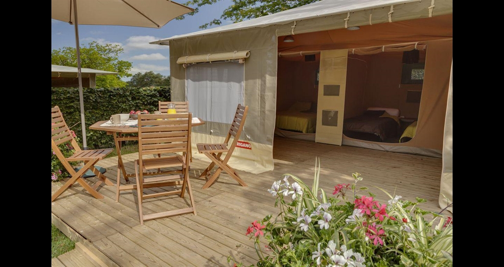 Camping Le Verdillé Rhône-Alpen - Saint-Just-en-Chevalet visuel 2/4 Camping Le Verdillé Rhône-Alpen - Saint-Just-en-Chevalet visuel 2/4