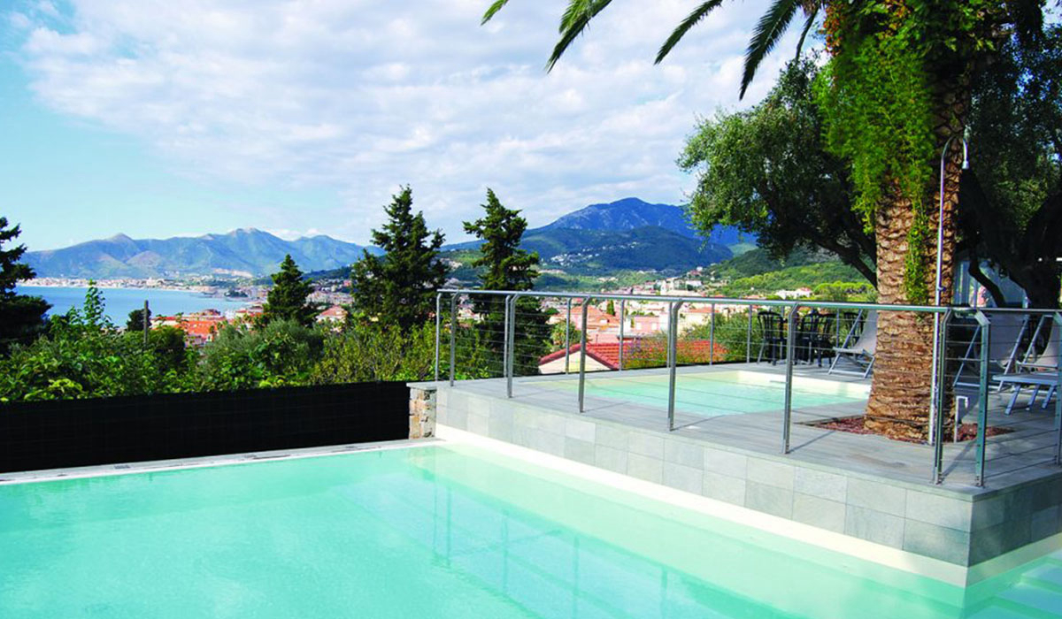 Camping Park Mara Ligurien - Borgio Verezzi visuel 1/3 Camping Park Mara Ligurien - Borgio Verezzi visuel 1/3