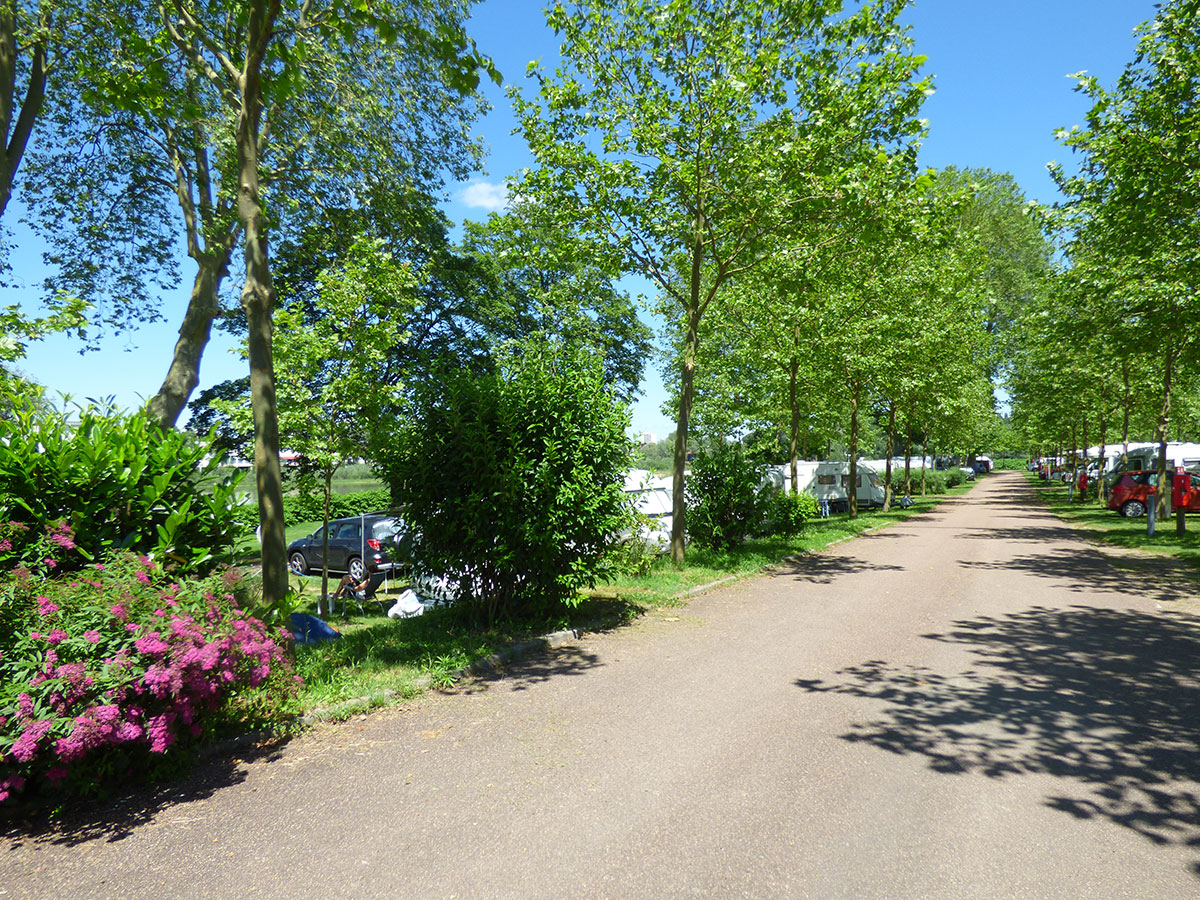 Camping de Nevers Burgunder - Nevers visuel 7/7 Camping de Nevers Burgunder - Nevers visuel 7/7