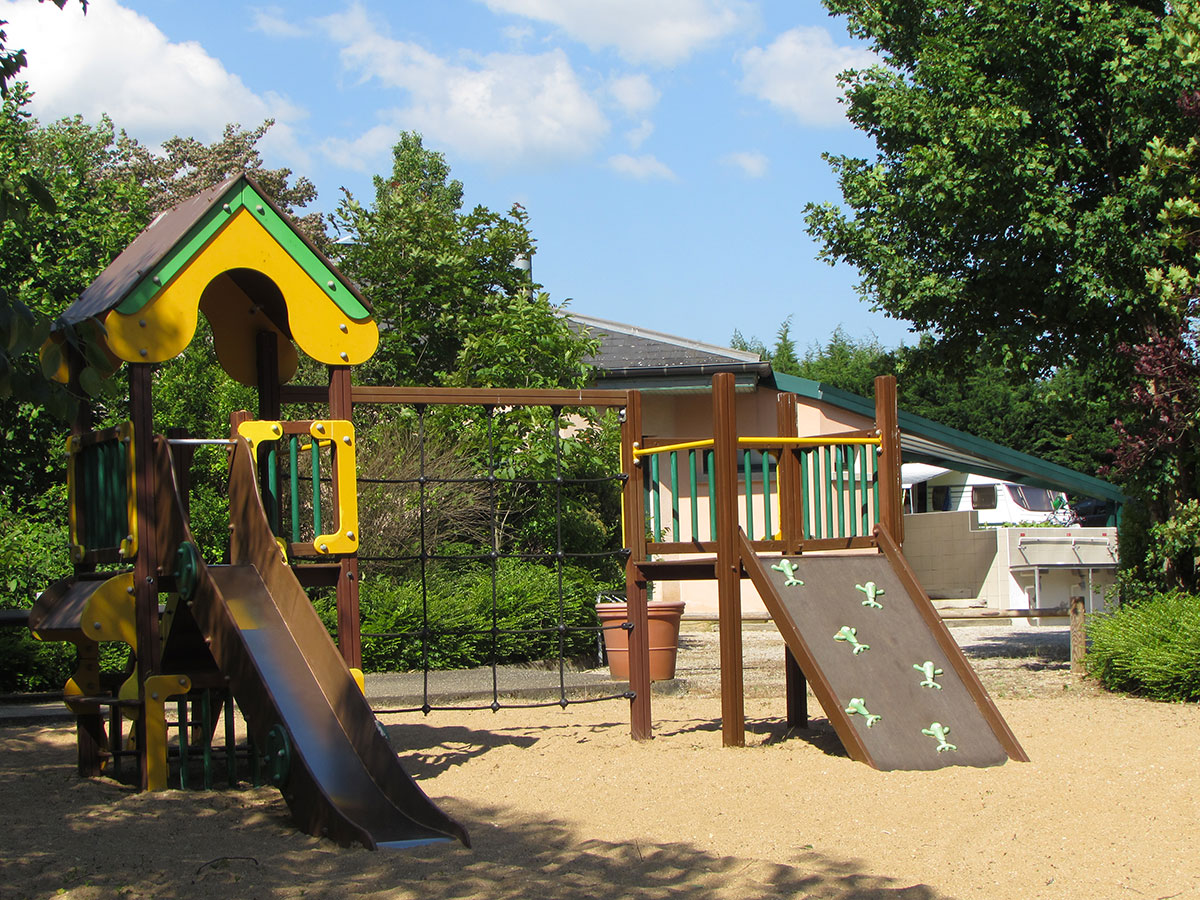 Camping des Sources Burgunder - Santenay visuel 11/16 Camping des Sources Burgunder - Santenay visuel 11/16