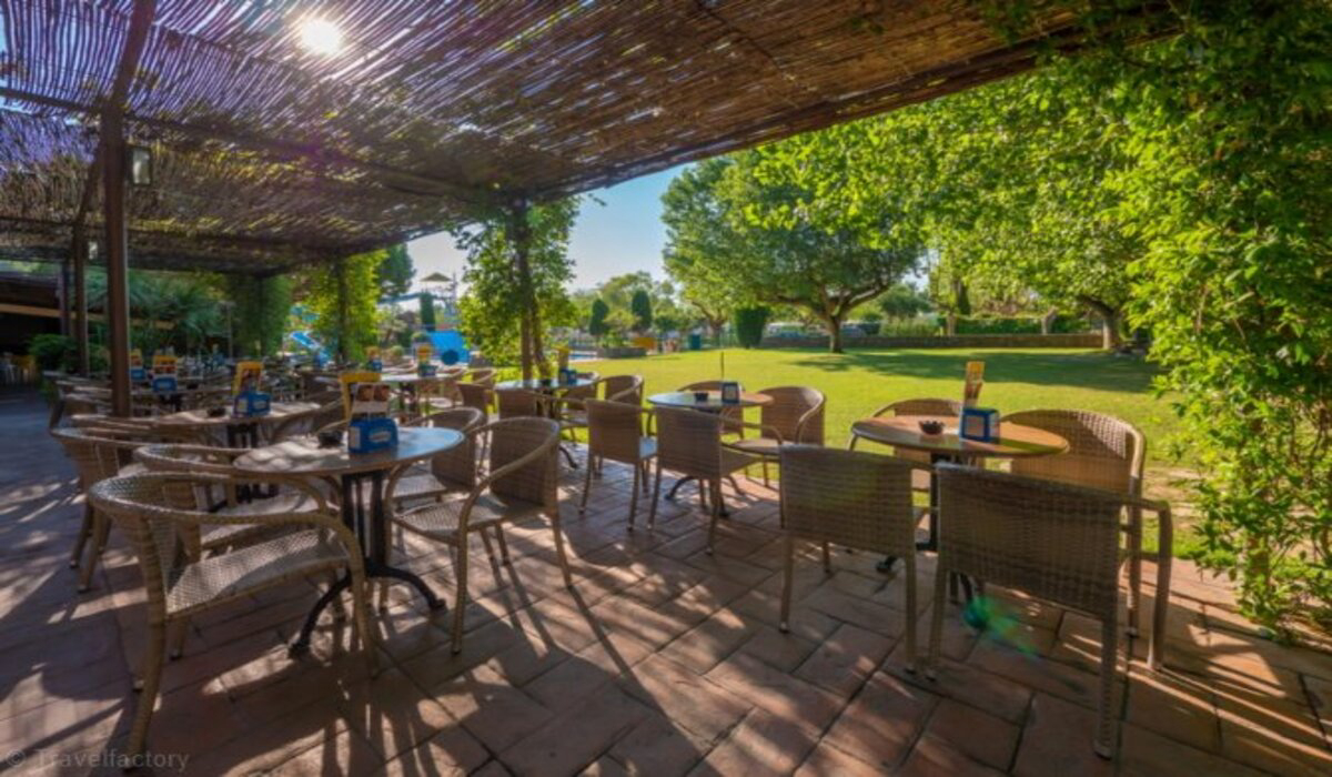 Castell Montgri Costa Brava - Estartit visuel 7/12 Castell Montgri Costa Brava - Estartit visuel 7/12