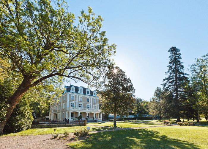 Chateau Laval Provence-Alpes-Côte d'Azur - Gréoux-les-Bains visuel 12/29 Chateau Laval Provence-Alpes-Côte d'Azur - Gréoux-les-Bains visuel 12/29