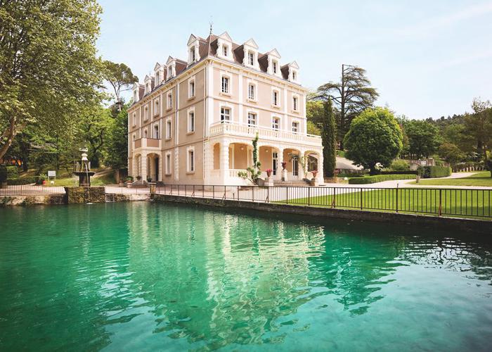 Chateau Laval Provence-Alpes-Côte d'Azur - Gréoux-les-Bains visuel 9/29 Chateau Laval Provence-Alpes-Côte d'Azur - Gréoux-les-Bains visuel 9/29