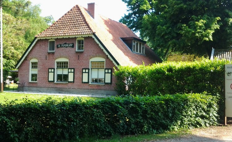 De Peperkamp Gelderland - hierden visuel 1/2