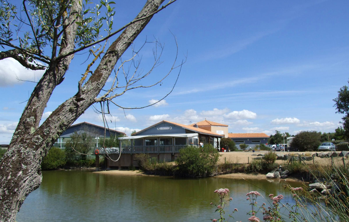 Domaine Résidentiel de plein-air L'Etang de Besse Das Loire-Gebiet - Saint-Hilaire-de-Riez visuel 15/15 Domaine Résidentiel de plein-air L'Etang de Besse Das Loire-Gebiet - Saint-Hilaire-de-Riez visuel 15/15