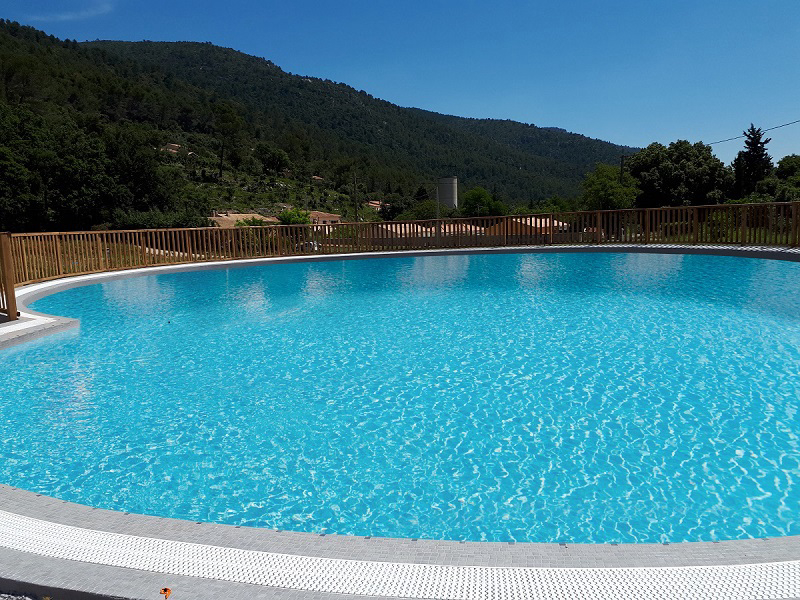 Domaine de La Roudelière Provence-Alpes-Côte d'Azur - Signes visuel 1/9 Domaine de La Roudelière Provence-Alpes-Côte d'Azur - Signes visuel 1/9