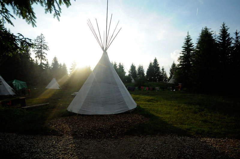 Domaine les Tipis Lemanisch - L'Abbaye visuel 2/8 Domaine les Tipis Lemanisch - L'Abbaye visuel 2/8
