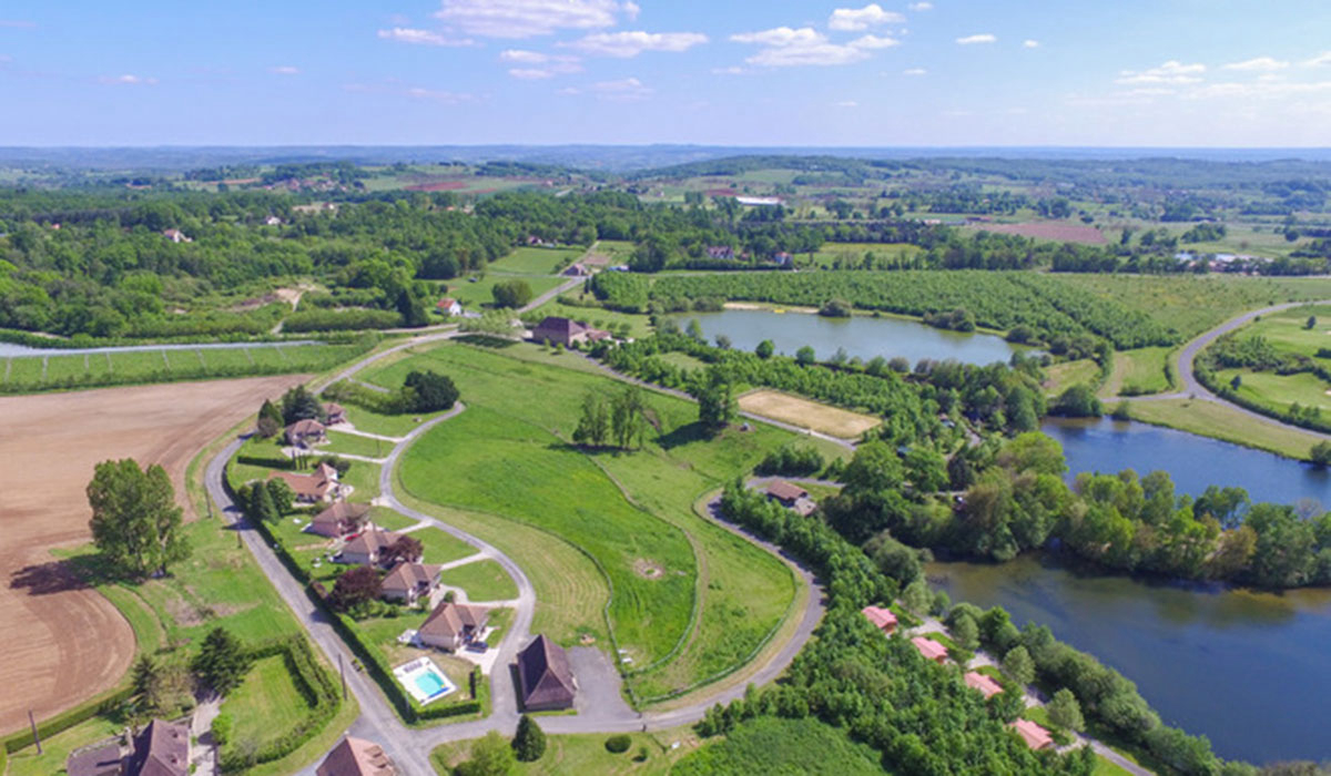 Essendieras Aquitanien - Saint-Médard-d'Excideuil visuel 2/3 Essendieras Aquitanien - Saint-Médard-d'Excideuil visuel 2/3