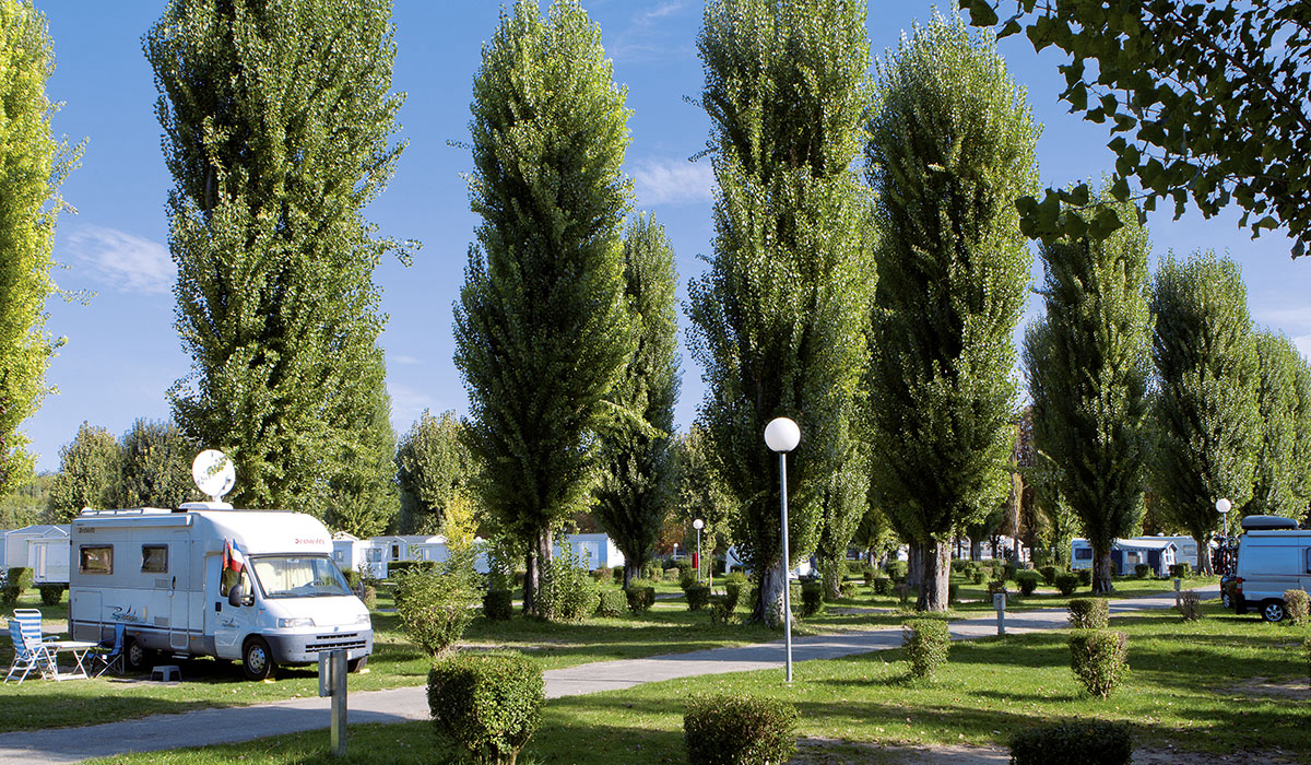 International de Maisons-Laffitte Ile de France - Maisons-Laffitte visuel 25/25 International de Maisons-Laffitte Ile de France - Maisons-Laffitte visuel 25/25