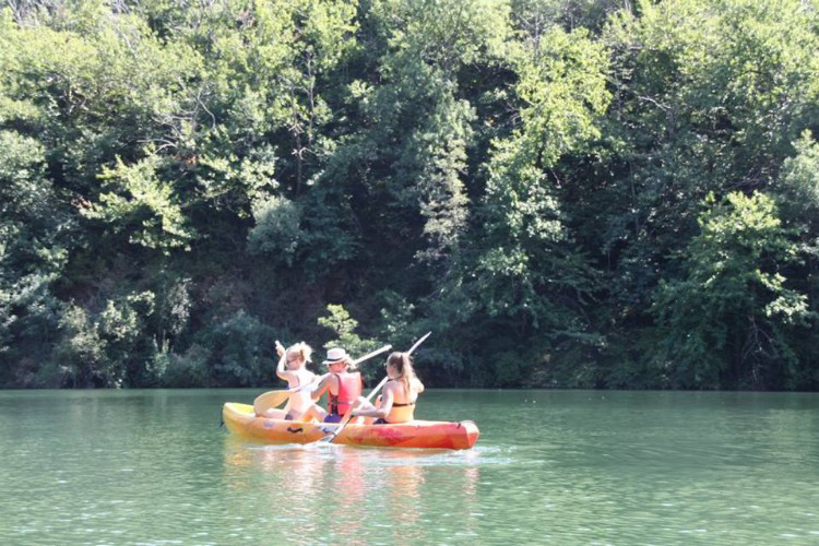 L'Ecrin Vert Midi-Pyrénées - Réquista visuel 3/6 L'Ecrin Vert Midi-Pyrénées - Réquista visuel 3/6