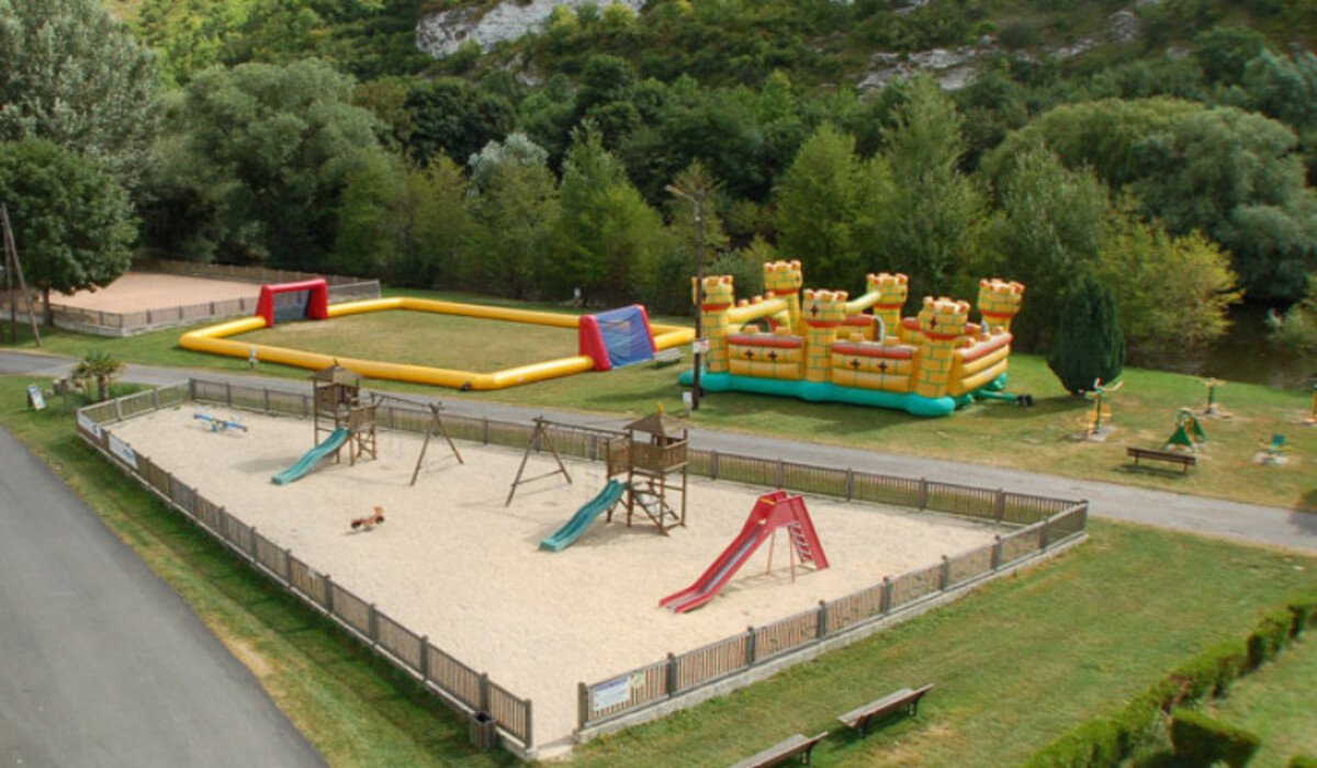 L'Ile des Trois Rois Haute-Normandie - Les Andelys visuel 7/7 L'Ile des Trois Rois Haute-Normandie - Les Andelys visuel 7/7