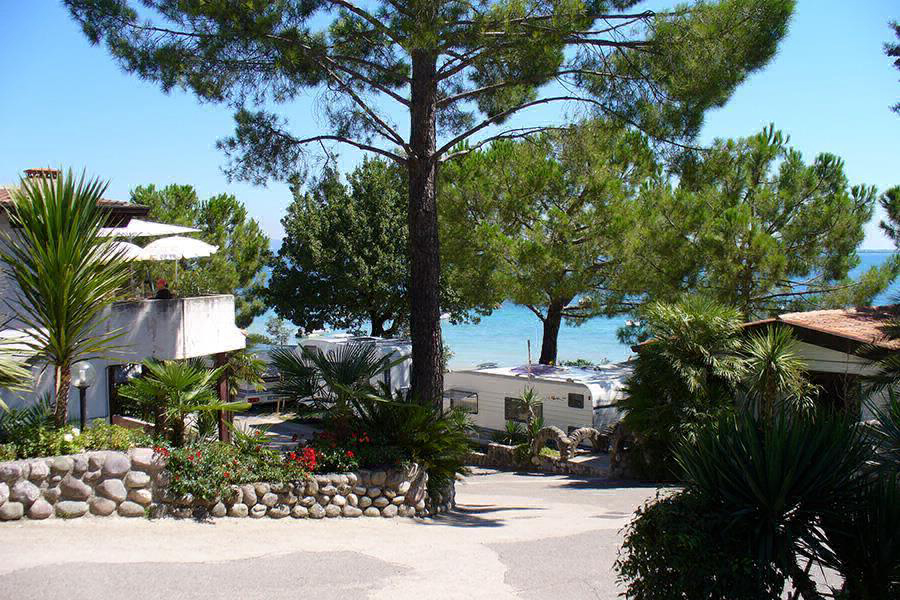 La Ca' Lombardei - Padenghe Sul Garda visuel 3/3 La Ca' Lombardei - Padenghe Sul Garda visuel 3/3