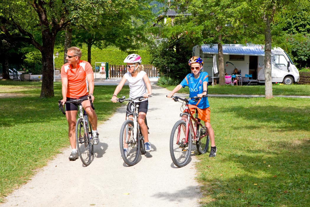La Ferme de la Serraz Rhône-Alpen - Doussard visuel 5/7 La Ferme de la Serraz Rhône-Alpen - Doussard visuel 5/7
