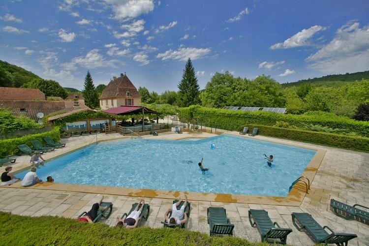 La Rivière Aquitanien - Les Eyzies de Tayac Sireuil visuel 1/4 La Rivière Aquitanien - Les Eyzies de Tayac Sireuil visuel 1/4