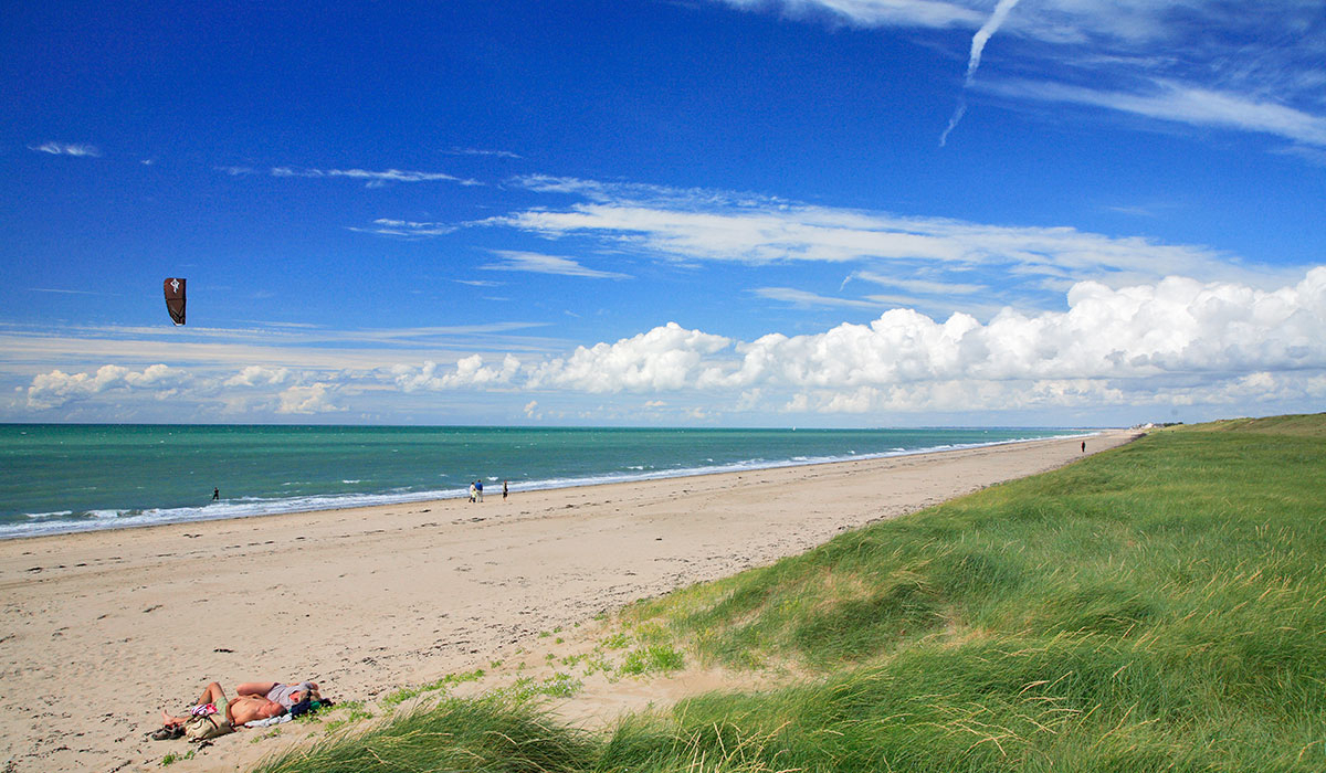 La Route Blanche Basse-Normandie - Bréville-sur-Mer visuel 22/23 La Route Blanche Basse-Normandie - Bréville-sur-Mer visuel 22/23