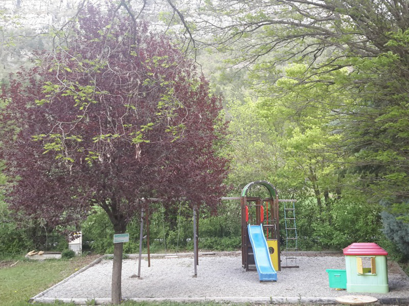 Le Lac Provence-Alpes-Côte d'Azur - Saint-Julien-du-Verdon visuel 2/4 Le Lac Provence-Alpes-Côte d'Azur - Saint-Julien-du-Verdon visuel 2/4