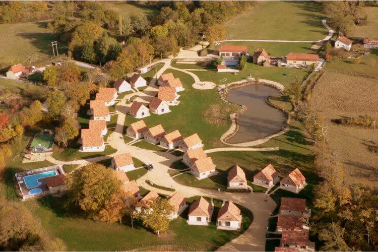 Le Lac Bleu Midi-Pyrénées - Lacapelle-Marival visuel 2/7