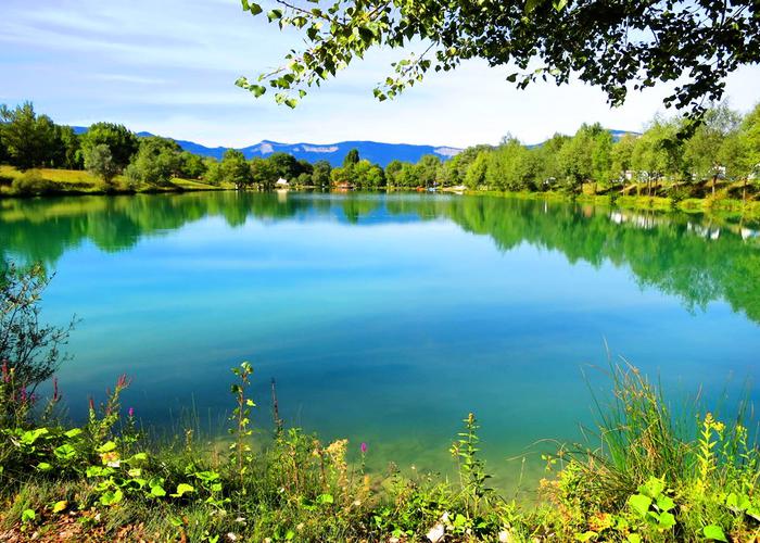Le Lac Bleu Rhône-Alpen - Châtillon-en-Diois visuel 4/7 Le Lac Bleu Rhône-Alpen - Châtillon-en-Diois visuel 4/7