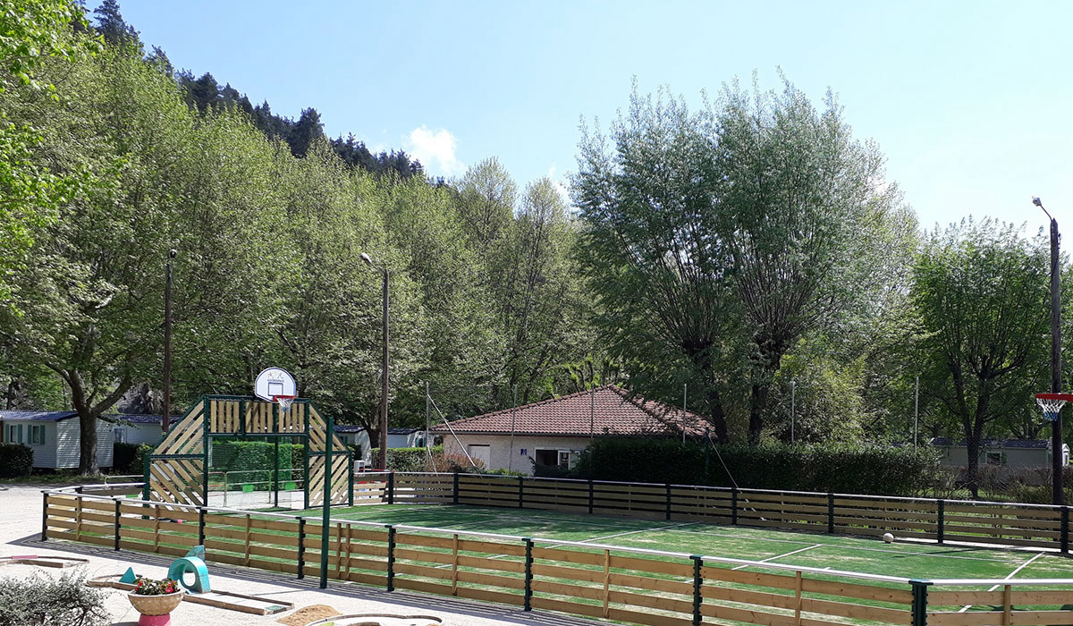 Camping de Retourtour Rhône-Alpen - Lamastre visuel 3/5 Camping de Retourtour Rhône-Alpen - Lamastre visuel 3/5