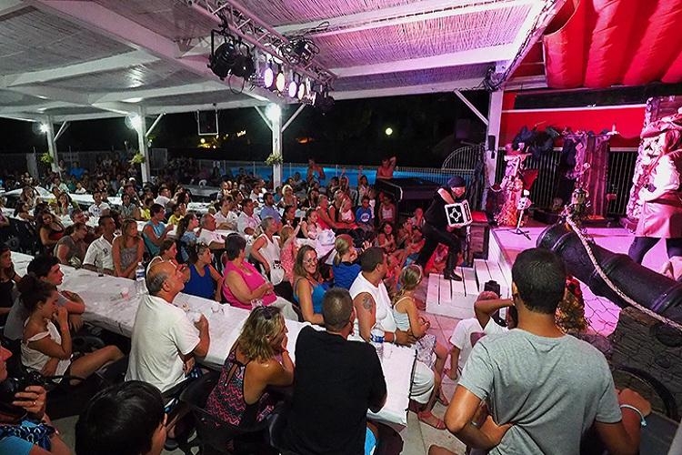 Le Soleil Bleu Languedoc-Roussillon - Le Barcarès visuel 5/10 Le Soleil Bleu Languedoc-Roussillon - Le Barcarès visuel 5/10