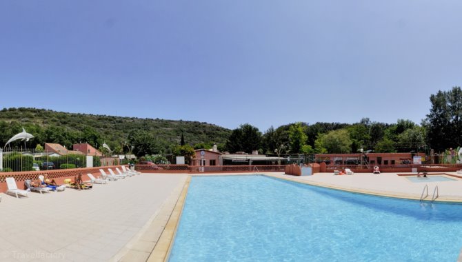 Le Sourire Provence-Alpes-Côte d'Azur - Villeneuve-Loubet visuel 1/6 Le Sourire Provence-Alpes-Côte d'Azur - Villeneuve-Loubet visuel 1/6