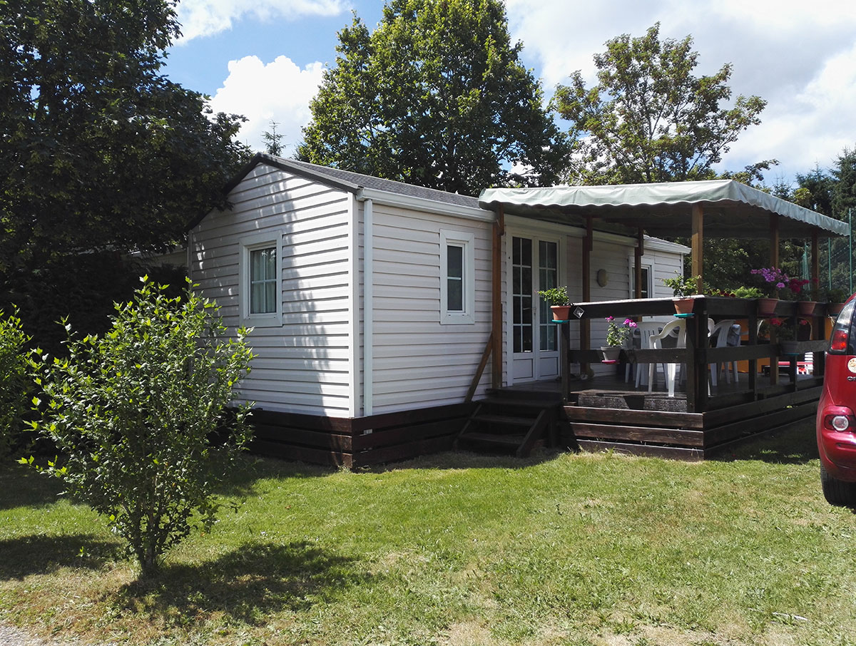 Les Aurandeix Auvergne - Tauves visuel 11/12 Les Aurandeix Auvergne - Tauves visuel 11/12