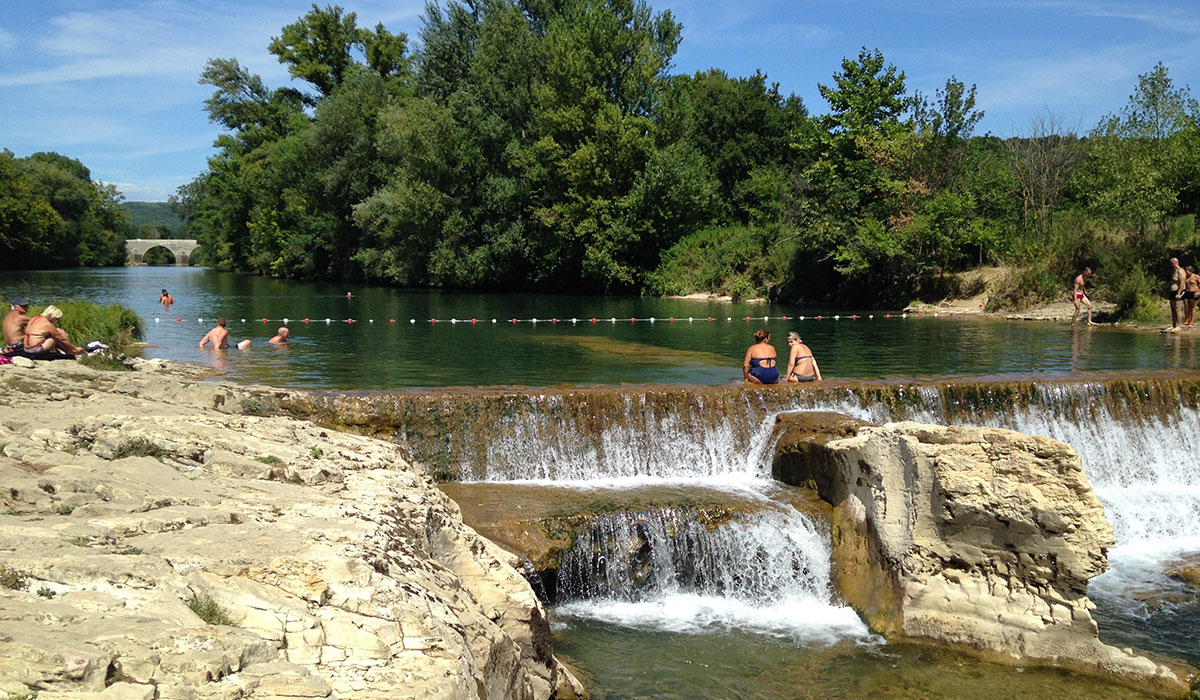 Camping Les Cascades 4 Sterne La RoquesurCèze Toocamp Camping Les Cascades 4 Sterne La RoquesurCèze Toocamp