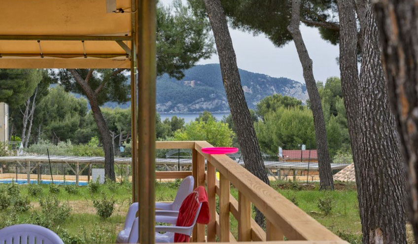 Les Dauphins Provence-Alpes-Côte d'Azur - Saint-Cyr-sur-Mer visuel 3/4 Les Dauphins Provence-Alpes-Côte d'Azur - Saint-Cyr-sur-Mer visuel 3/4