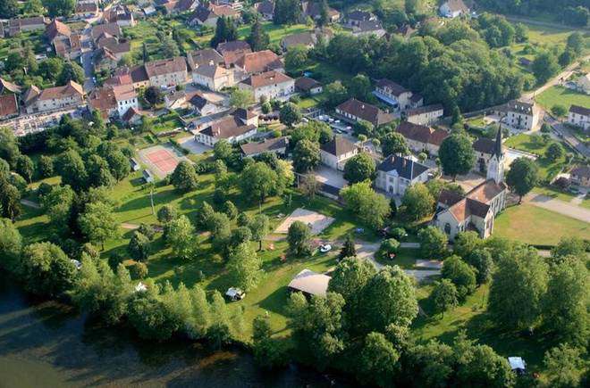 Les Radeliers Franche-Comté - Port-Lesney visuel 2/4 Les Radeliers Franche-Comté - Port-Lesney visuel 2/4
