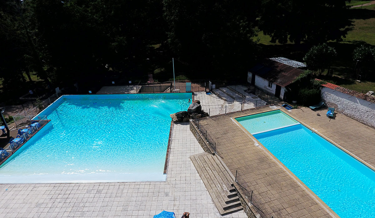 Manoir de Bezolle Burgunder - Saint-Péreuse visuel 2/3 Manoir de Bezolle Burgunder - Saint-Péreuse visuel 2/3