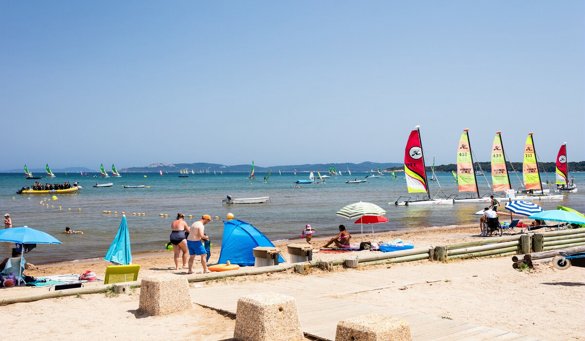 Port Pothuau Provence-Alpes-Côte d'Azur - Hyères visuel 11/11 Port Pothuau Provence-Alpes-Côte d'Azur - Hyères visuel 11/11