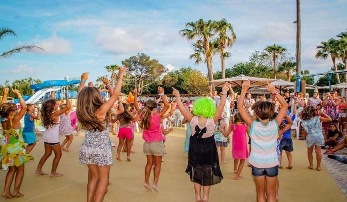 Port Pothuau Provence-Alpes-Côte d'Azur - Hyères visuel 7/11 Port Pothuau Provence-Alpes-Côte d'Azur - Hyères visuel 7/11