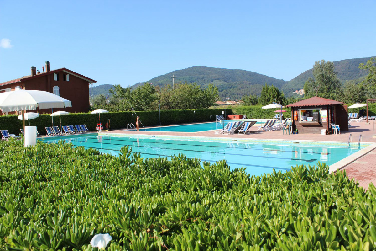 River Ligurien - Ameglia visuel 1/10 River Ligurien - Ameglia visuel 1/10