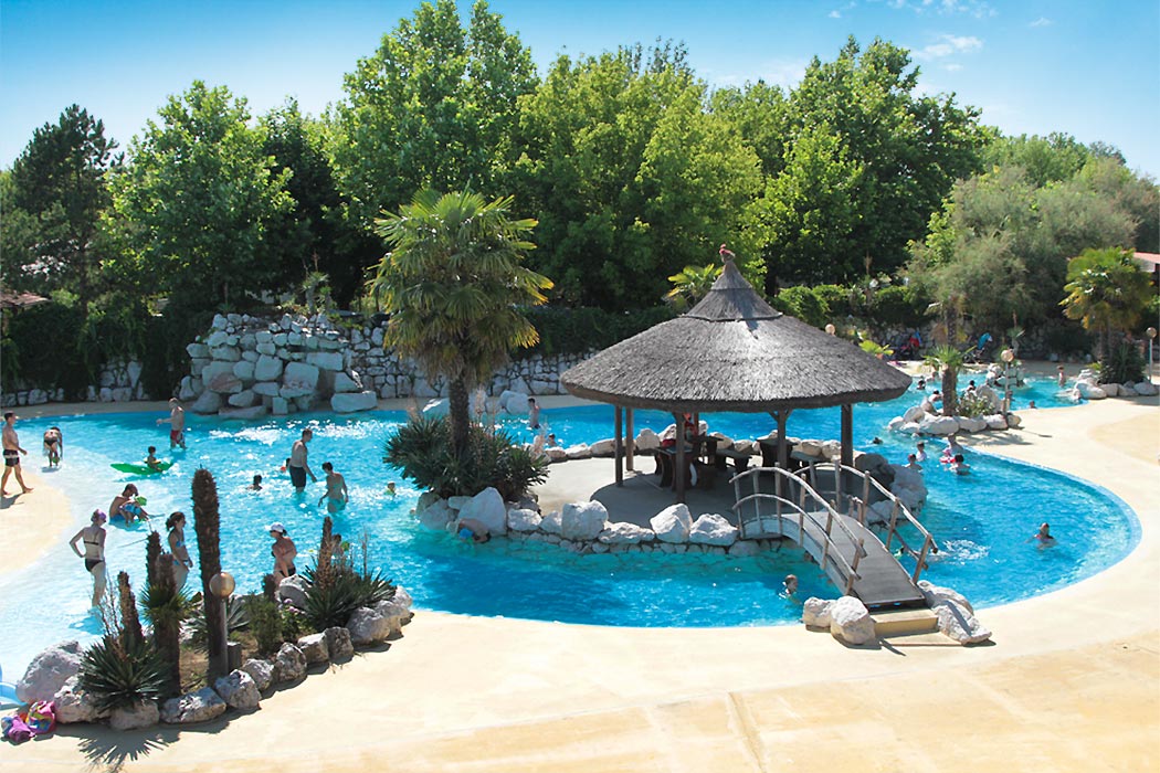 Tahiti Emilia Romagna - Lido delle Nazioni visuel 2/11 Tahiti Emilia Romagna - Lido delle Nazioni visuel 2/11