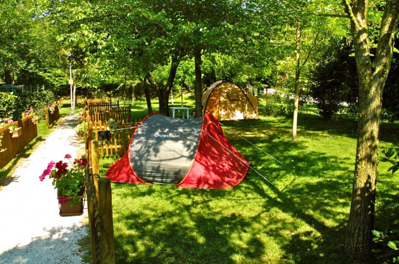 Tobacco Road Camping Club Schritte - Sirolo visuel 3/3