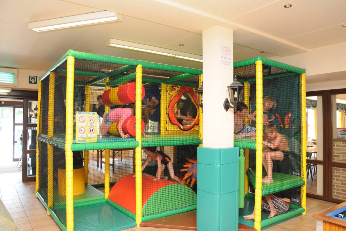 Village Wilhelm Tell Limburg - Opglabbeek visuel 11/12 Village Wilhelm Tell Limburg - Opglabbeek visuel 11/12