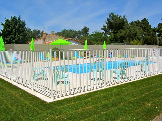 Ami-ami Poitou-Charentes - Les Mathes-La Palmyre visuel 1/1 Ami-ami Poitou-Charentes - Les Mathes-La Palmyre visuel 1/1