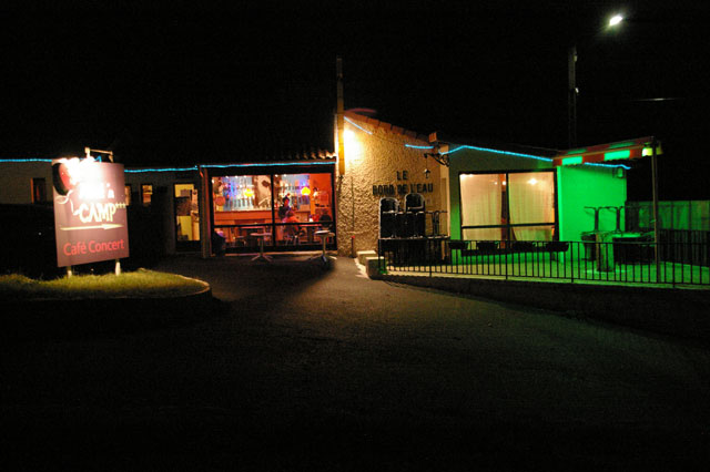 Au Bord de l'Eau Rock’n Camp - Auvergne - Goudet visuel 9/10 Au Bord de l'Eau Rock’n Camp - Auvergne - Goudet visuel 9/10