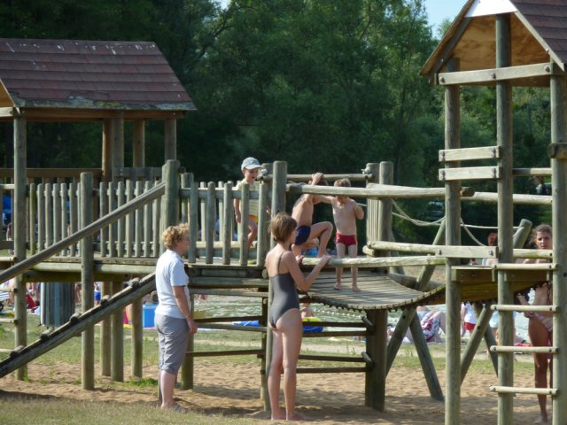 Base de Loisirs Cormoranche Rhône-Alpen - Cormoranche-sur-Saône visuel 7/10 Base de Loisirs Cormoranche Rhône-Alpen - Cormoranche-sur-Saône visuel 7/10