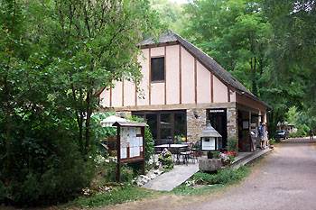 Beau Rivage Midi-Pyrénées - Conques visuel 4/4 Beau Rivage Midi-Pyrénées - Conques visuel 4/4