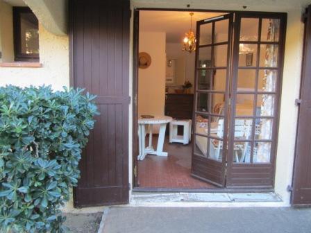 Caravaning Saint Clair Provence-Alpes-Côte d'Azur - Le Lavandou visuel 2/11 Caravaning Saint Clair Provence-Alpes-Côte d'Azur - Le Lavandou visuel 2/11