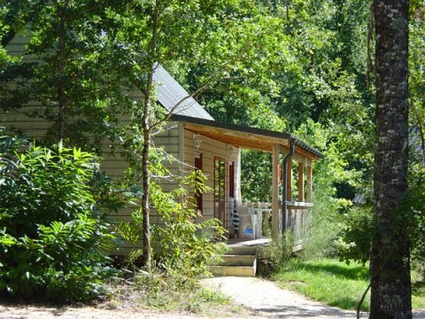 Castelwood Vacances Aquitanien - Biron visuel 1/1 Castelwood Vacances Aquitanien - Biron visuel 1/1