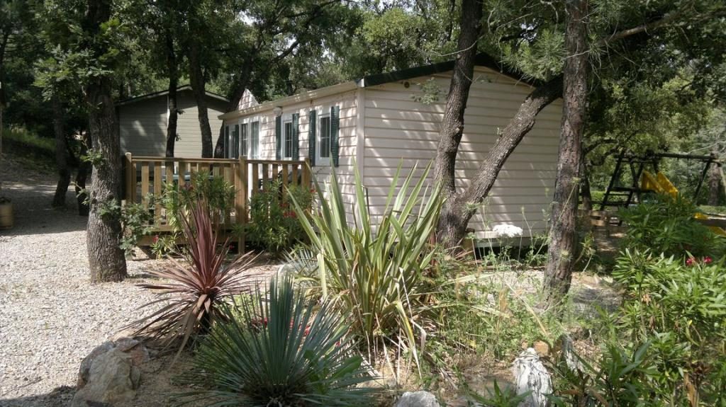 Charlemagne Provence-Alpes-Côte d'Azur - Grimaud visuel 2/8 Charlemagne Provence-Alpes-Côte d'Azur - Grimaud visuel 2/8