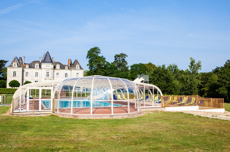 Château de la Forêt Das Loire-Gebiet - Saint-Julien-des-Landes visuel 1/10 Château de la Forêt Das Loire-Gebiet - Saint-Julien-des-Landes visuel 1/10