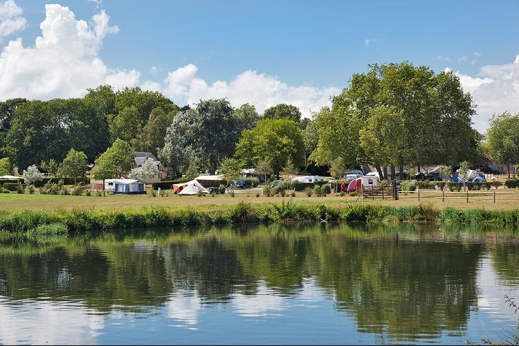 Château Lez-Eaux Basse-Normandie - Saint-Pair-sur-Mer visuel 5/10 Château Lez-Eaux Basse-Normandie - Saint-Pair-sur-Mer visuel 5/10