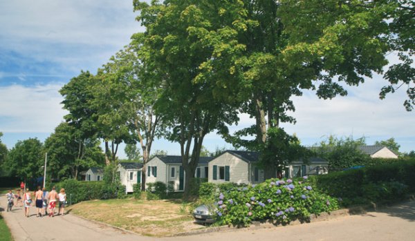 Club Lac de Bouzey Lothringen - Sanchey visuel 6/11 Club Lac de Bouzey Lothringen - Sanchey visuel 6/11