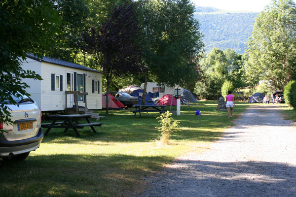 Camping de Geteu Aquitanien - Louvie-Soubiron visuel 1/1 Camping de Geteu Aquitanien - Louvie-Soubiron visuel 1/1