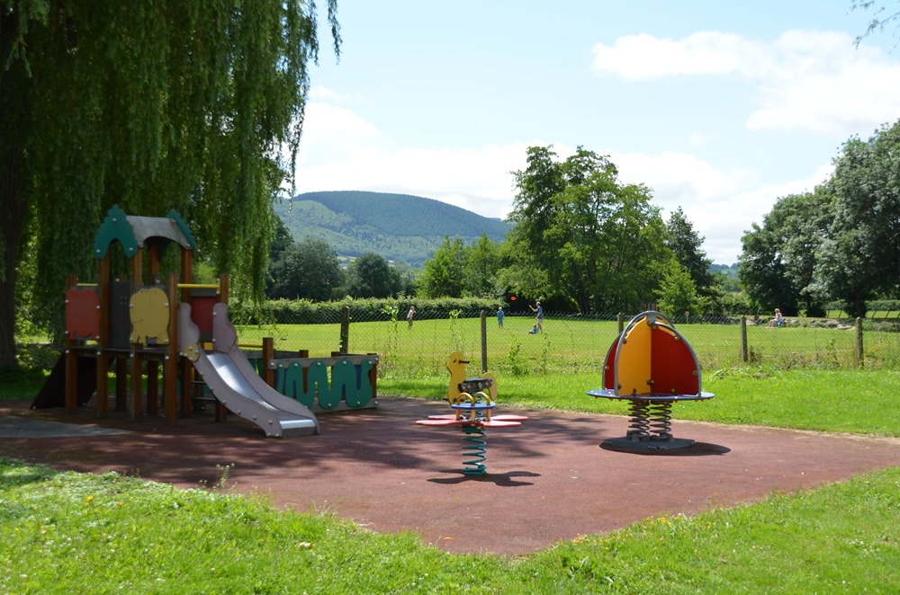Camping de la Porte d'Arroux Burgunder - Autun visuel 3/15 Camping de la Porte d'Arroux Burgunder - Autun visuel 3/15